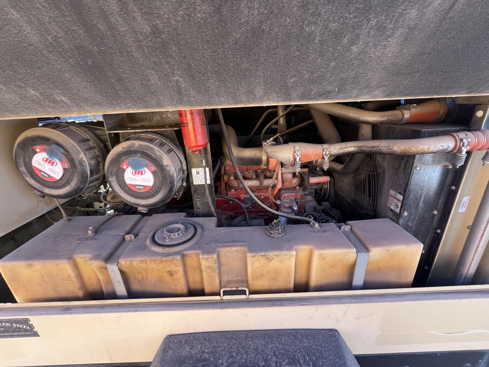 ./imagenes/INVOICE/2019/17268/DOOSAN XP375WCU (10).JPG